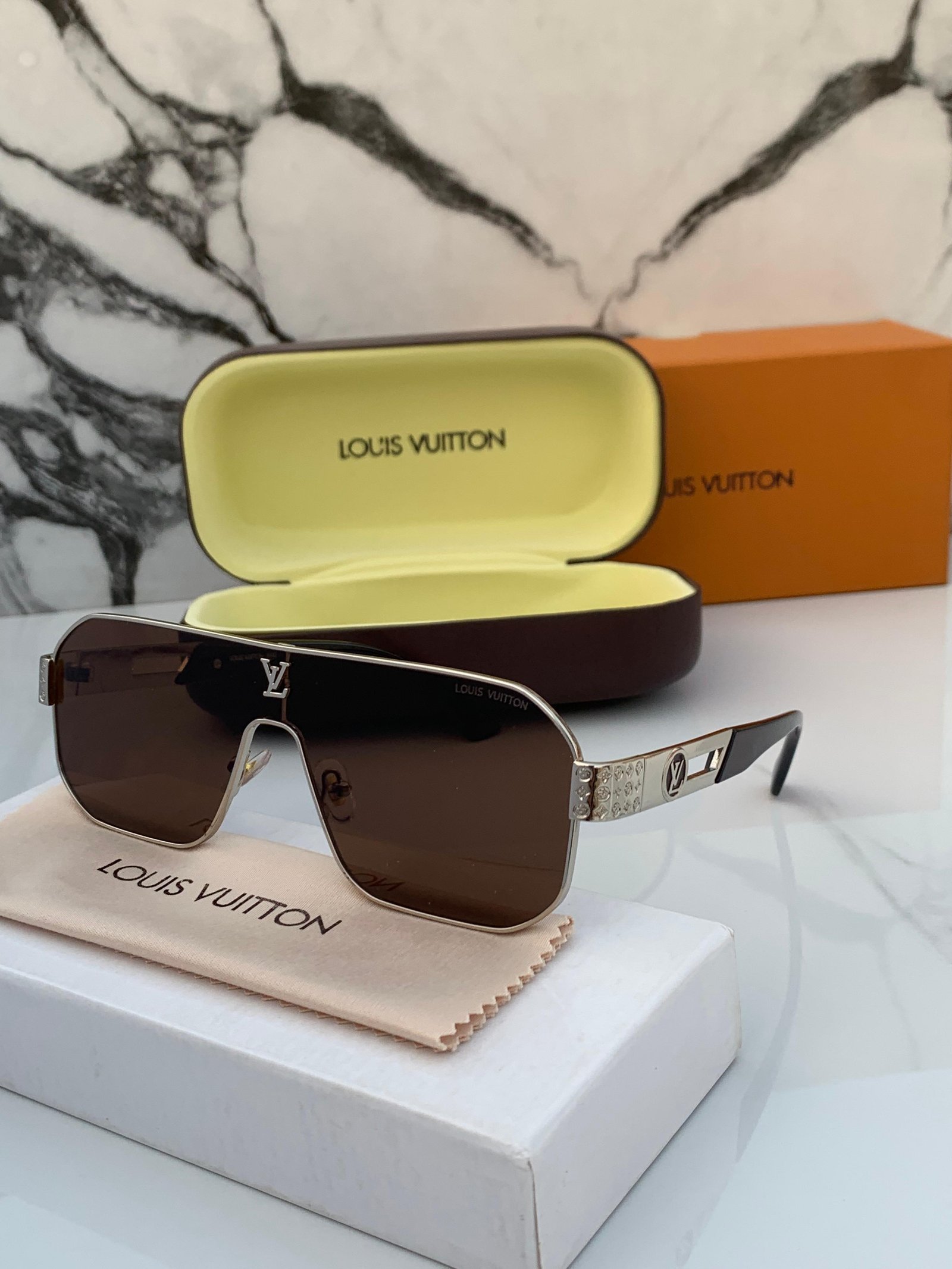 Branded LV 129 silver brown Sunglasses (With Original Kit)