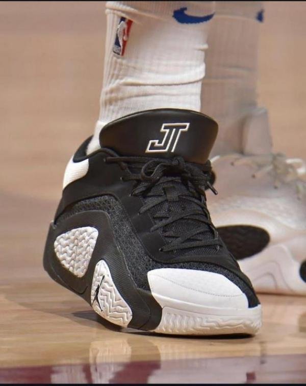 Air Jordan Tatum 2 basketball Shoe TOP BATCH UA - Image 3
