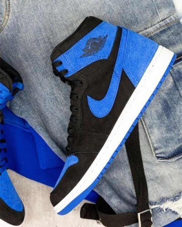 Air Jordan Retro 1 High Royal Reimagined Semi UA - Image 2