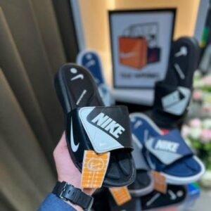 NIKE COMFORT BLACK SLIDE