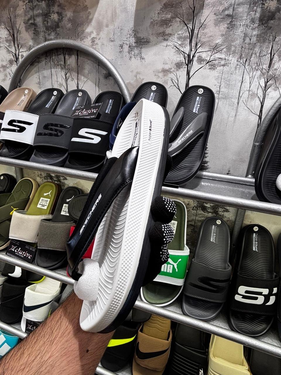 SKECHERS HYPEBURST ULTRA COMFORT. - Image 2