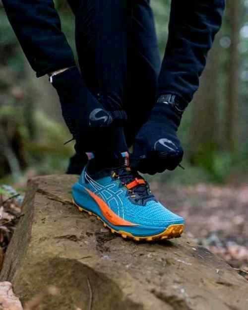 asicss Gel Trabuco 13 Running Shoes - Image 2