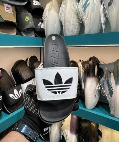 ADIDAS SOFTY SLIDE