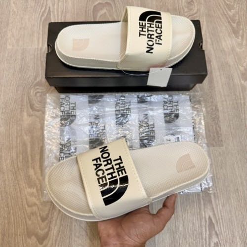 THE NORTH FACE SLIDE