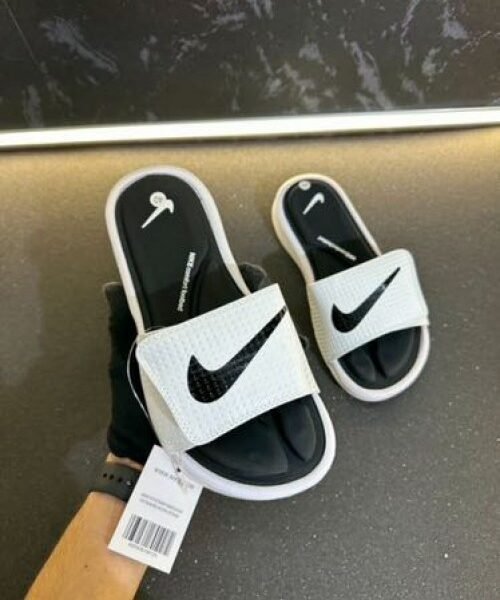 NIKE WHITE COMFORT SLIDE