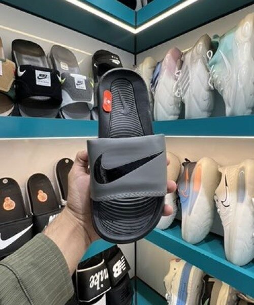 NIKE Victory Slide