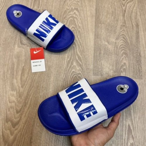 Nike Off Court Premium Slide