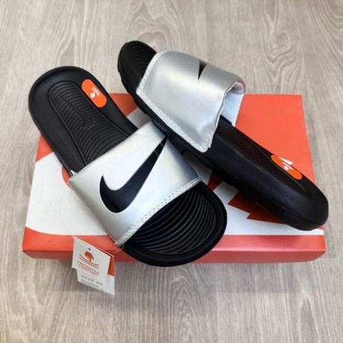 NIKE Victory Slide