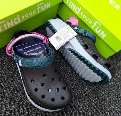 CROCS CLASSIC HIKER CLOG
