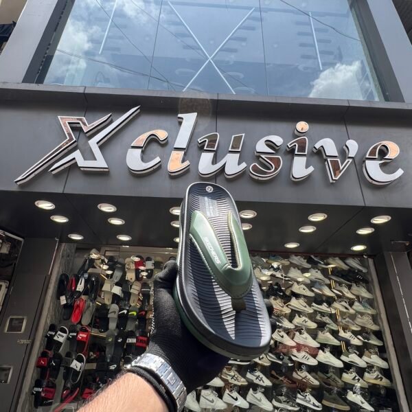 Skechers V-Shape Hyper Slides