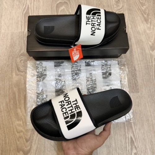 THE NORTH FACE SLIDE