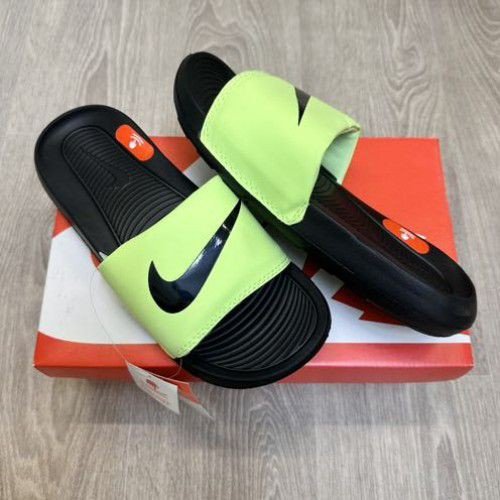 NIKE Victory Slide