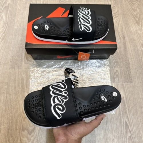 NIKE ULTRA SOFT SLIDE