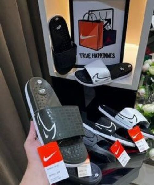NIKE ULTRA COMFORT SLIDE