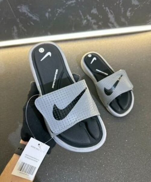 NIKE GREY COMFORT SLIDE