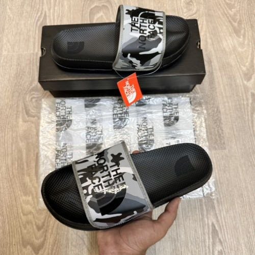 THE NORTH FACE SLIDE