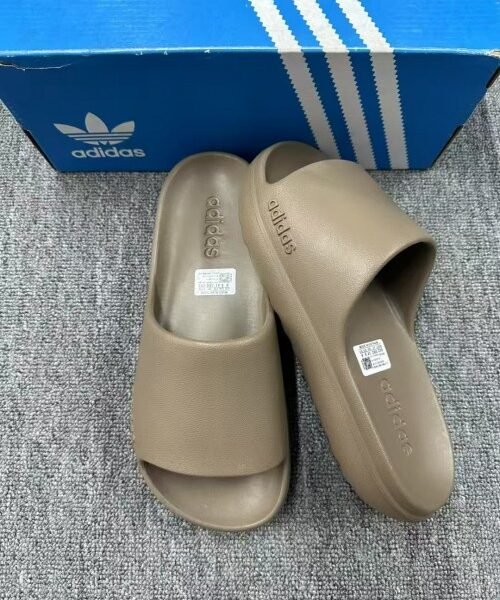 Adidass Yeezy Slide