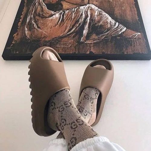 ADIDAS YEEZY SLIDE