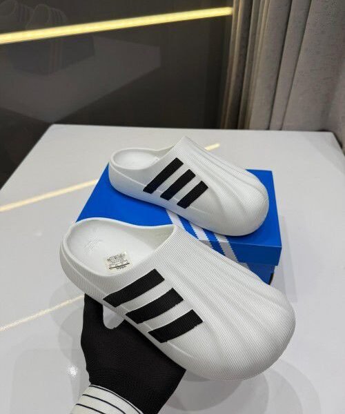 Adidas superstar premium slide