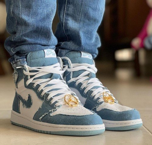 Jordan retro 1 high DENIM