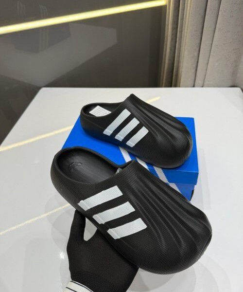 Adidas superstar premium slide