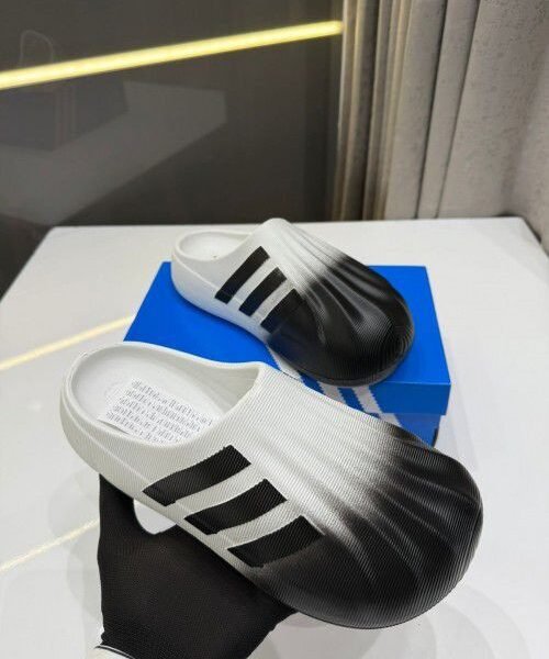 Adidas superstar premium slide