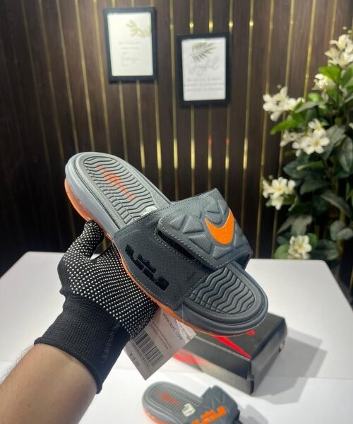 Nike air Lebron Flipflop
