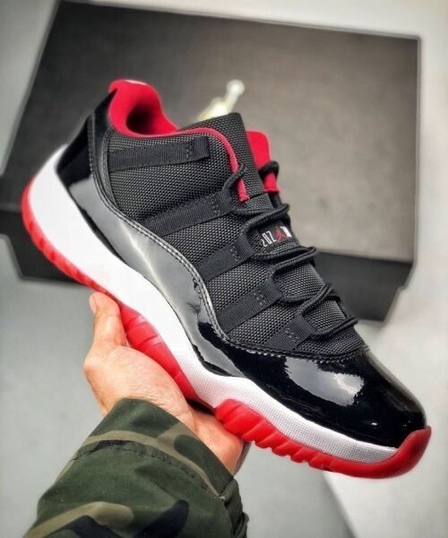 Jordan retro 11 Low Bred
