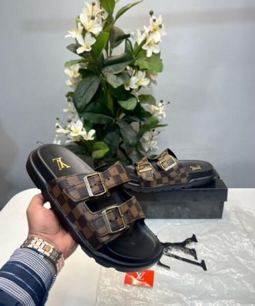 LOUIS VUITTON MULE SANDAL