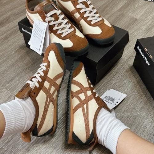 ONITSUKA TIGER CACAO BROWN SNEAKERS