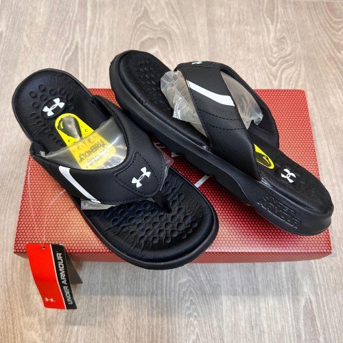 Under Armour V-Shape Soft-Bottom