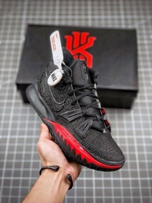 Nike Kyrie 7 Bred