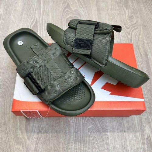 NIKE PUFF SLIDE