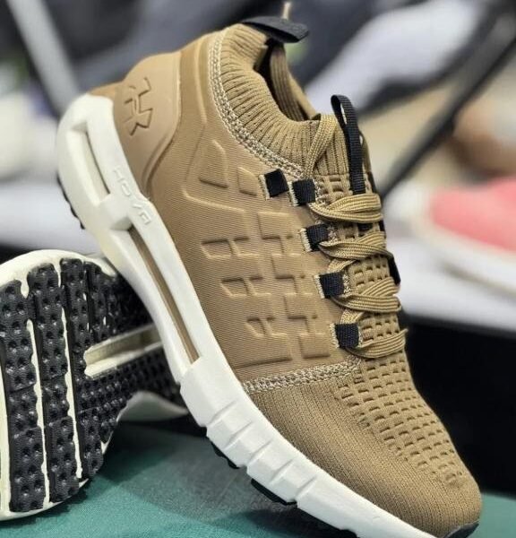 Under Armou.r Phantom 1 Brown