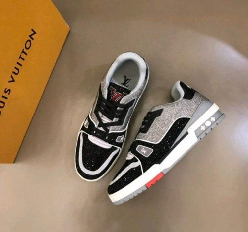 LOUIS VUITTON CRYSTAL FIX