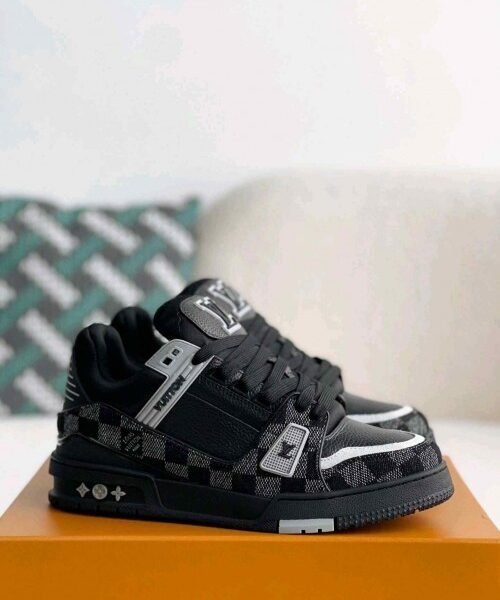 Louis Vuitton LV Trainer Black Grey