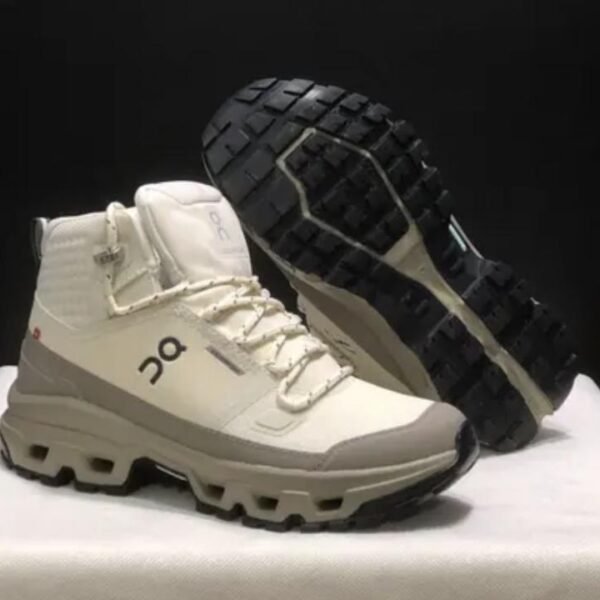 ON Cloud rock Mid waterproof WP Boots white Grey