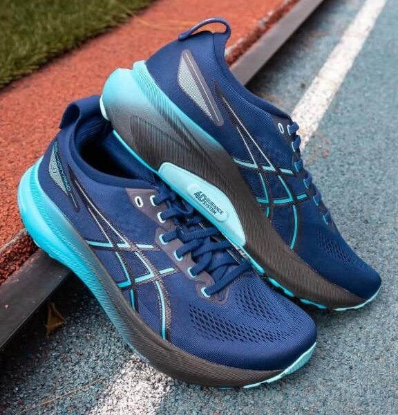 Asicss gel kayano 31 blue expanse digital aqua