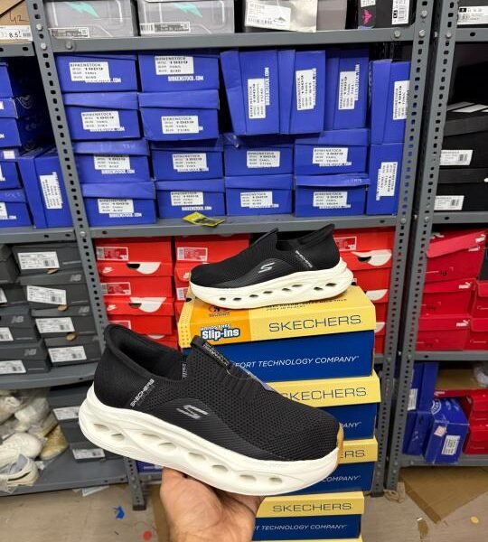 Skecheerrs Go Run Mens Slipons BlackWhite