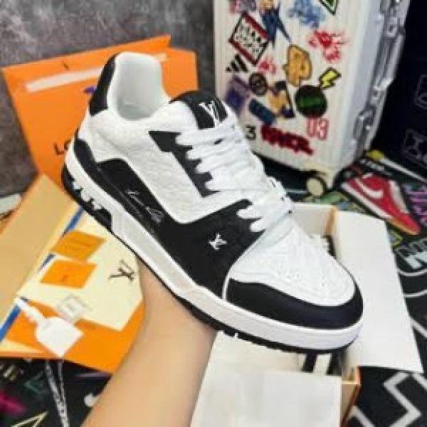 Louis-Vuitton-LV-Skate-Sneaker-trainer-54