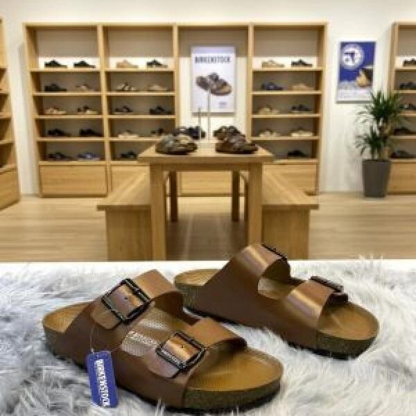 BIRKENSTOCK Tan SLIDE premium