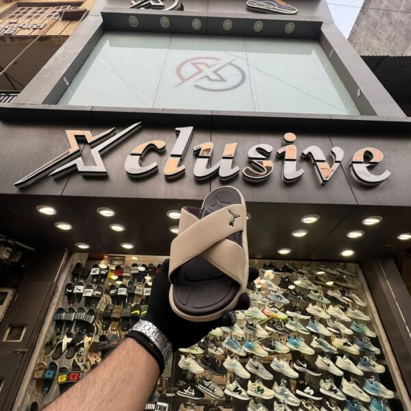 PUMA Softride Men Solid Cross Strap Sliders