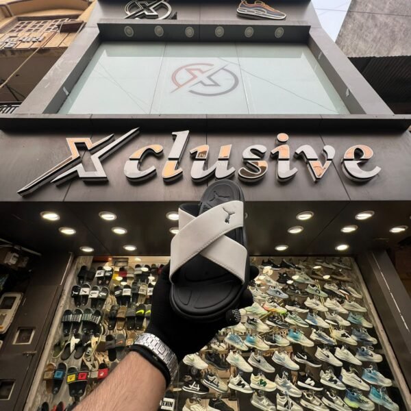 PUMA Softride Men Solid Cross Strap Sliders