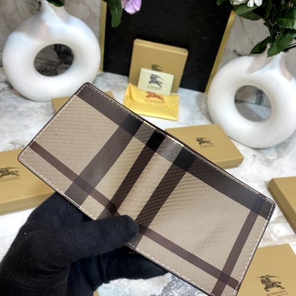 BURBERR_Y WALLET V458
