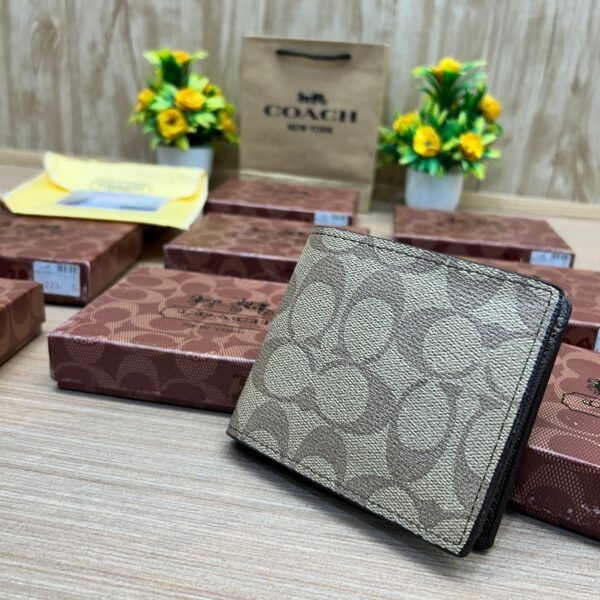 COACH_WALLET_V710