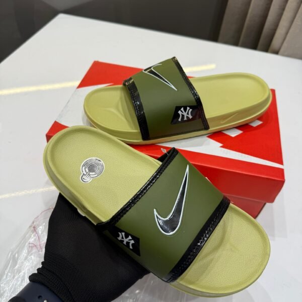 Nik-e Premium Flip-Flops