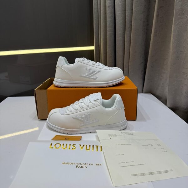 LOUIS VUITTTON BUTTERSOFT SNEKARS WHITE FIX