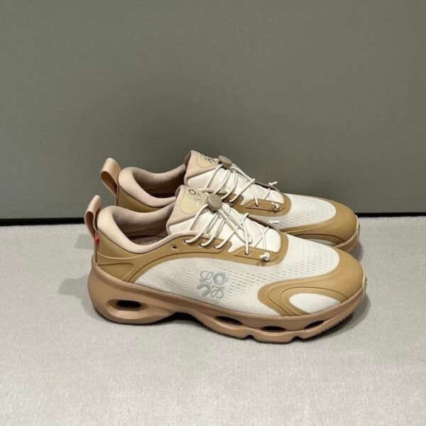 ON RUNNING CLOUDSOLO X LOEWE BROWN FIX