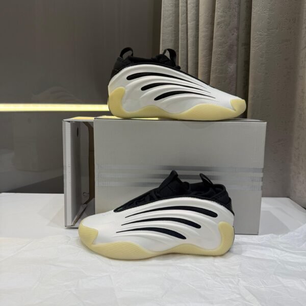 ADIDA_S HARDEN VOLUME 9 WHITE BLACK FIX