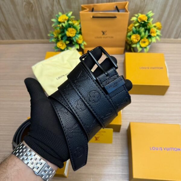 LOUIS_VUITTON_Premium_BELT_LV_438